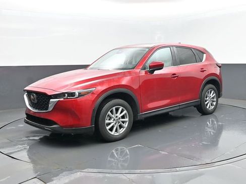 Used 2023 MAZDA CX-5 AWD 2.5 S w/ Preferred Package image 2