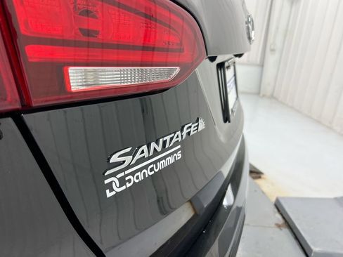 Used 2018 Hyundai Santa Fe Sport AWD/4WD image 25