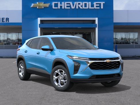 New 2026 Chevrolet Trax LS FWD image 7