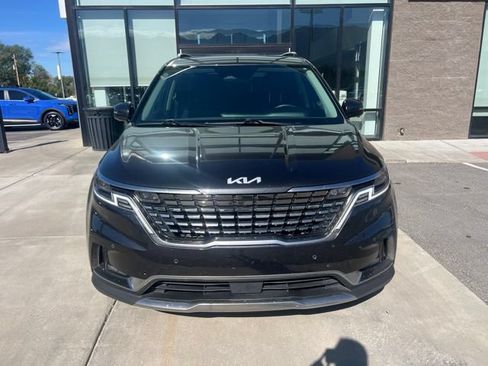 Used 2024 Kia Carnival SX Prestige FWD image 2