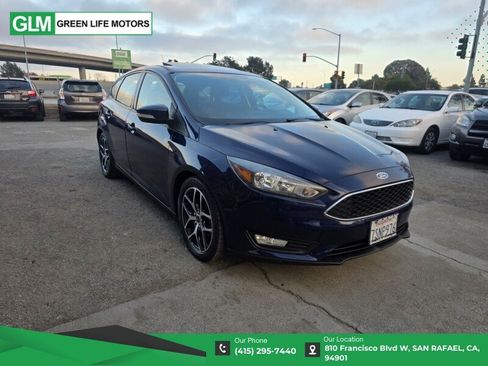 Used 2017 Ford Focus SEL w/ Cold Weather Package image 1