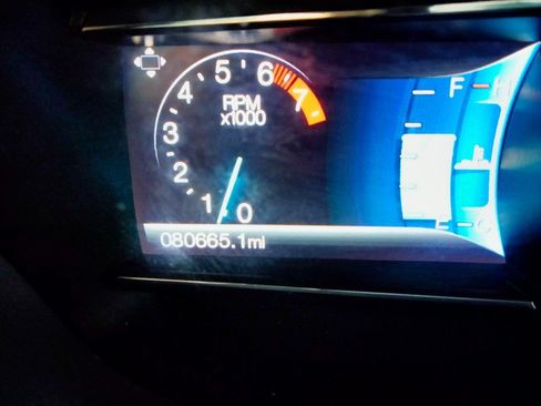 Used 2017 Ford Explorer XLT w/ Equipment Group 202A image 14