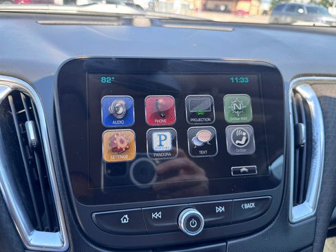 Used 2016 Chevrolet Malibu LT FWD image 27
