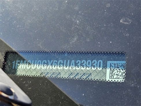 Used 2016 Ford Escape SE w/ Equipment Group 201A image 12