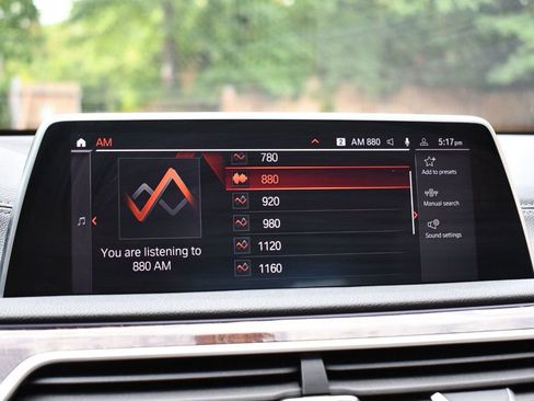 Used 2022 BMW 750i xDrive 750i xDrive w/ M Sport Package image 68