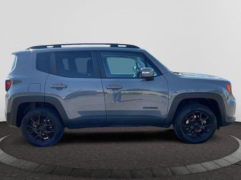 Used 2020 Jeep Renegade Altitude AWD/4WD image 2
