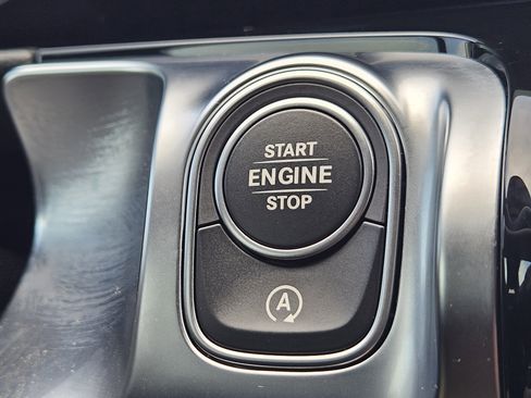 Used 2026 Mercedes-Benz GLB 250 image 21