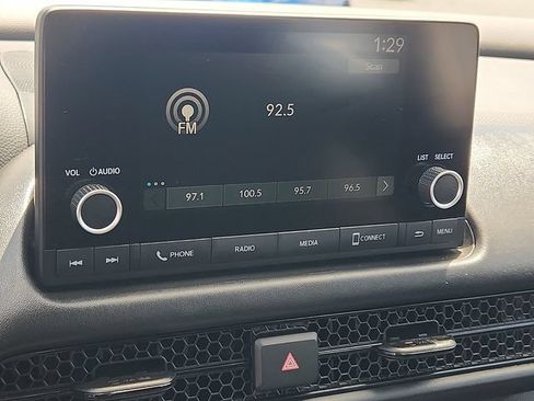 Used 2025 Honda HR-V LX image 16