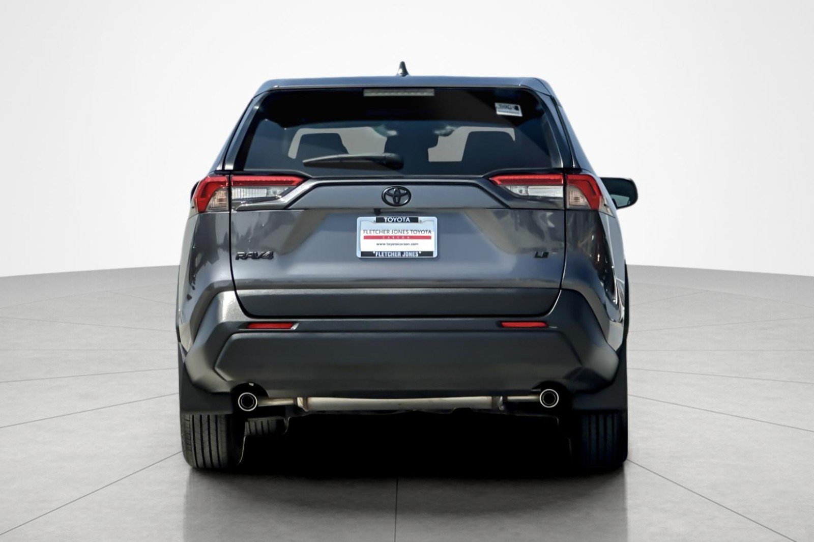 Used 2025 Toyota RAV4 LE FWD image 4