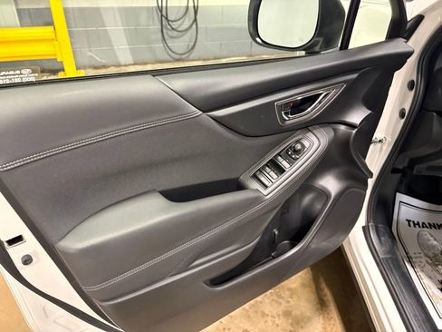 Used 2024 Subaru Forester Premium image 25