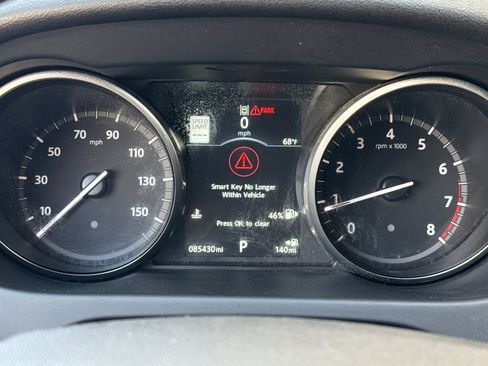 Used 2017 Land Rover Discovery Sport HSE AWD/4WD image 21