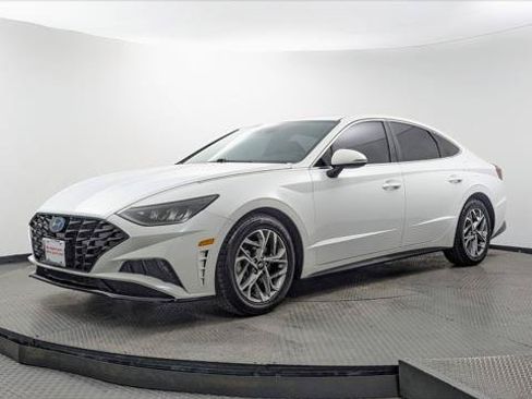 Used 2020 Hyundai Sonata SEL w/ Convenience Package FWD image 2