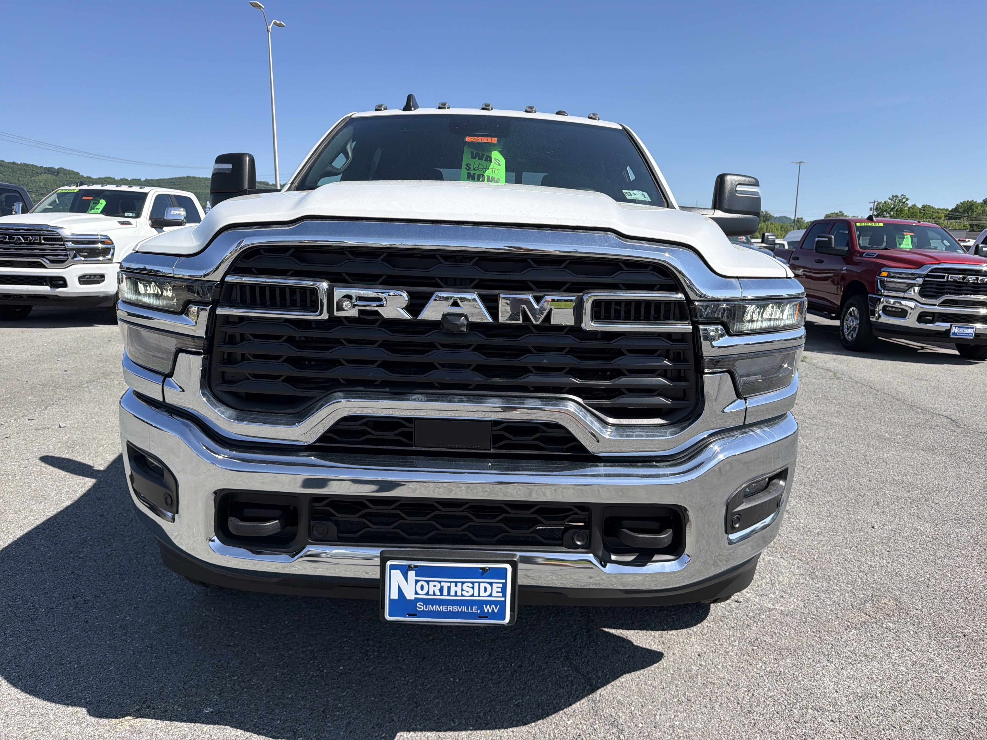New 2026 RAM 2500 Tradesman AWD/4WD image 2