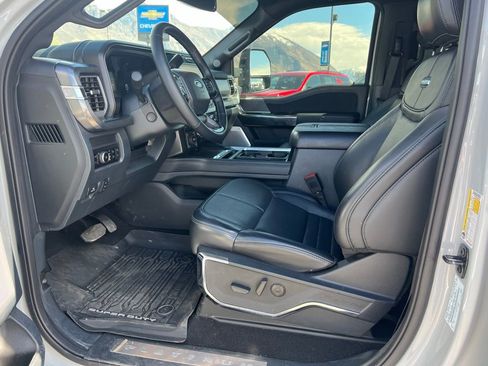 Used 2025 Ford F350 Platinum AWD/4WD image 25