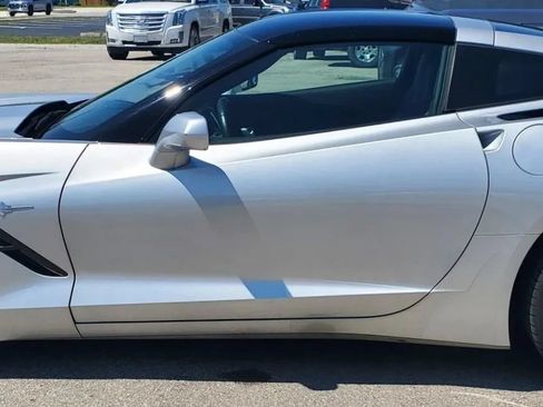 Used 2015 Chevrolet Corvette Stingray Coupe w/ Battery Protection Package RWD image 16