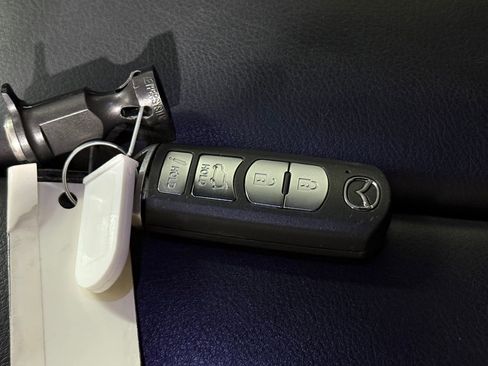 Used 2018 MAZDA CX-9 Signature image 35