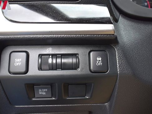 Used 2017 Subaru Crosstrek 2.0i Limited image 14