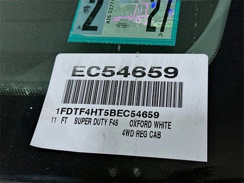 Used 2011 Ford F450 XL w/ XL Value Pkg image 24