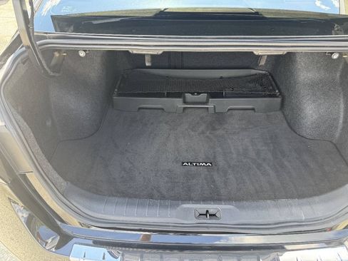 Used 2022 Nissan Altima 2.5 SV FWD image 13