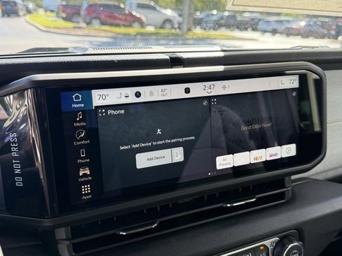 New 2025 Jeep Gladiator Sport image 18