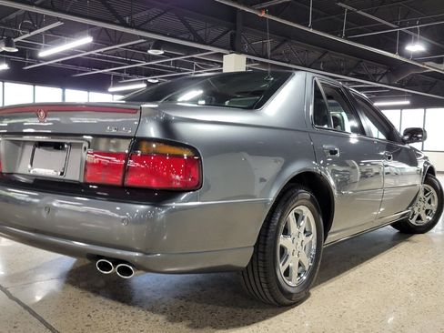 Used 2004 Cadillac Seville SLS w/ Preferred Equipment Group FWD image 33