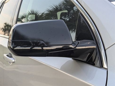 Used 2018 Chevrolet Traverse LS image 12