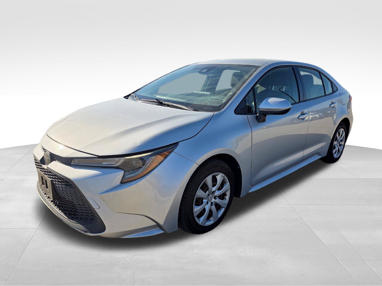 Used 2020 Toyota Corolla LE FWD image 1
