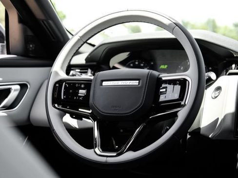 New 2026 Land Rover Range Rover Velar S AWD/4WD image 19