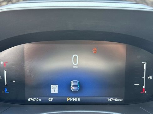 Used 2025 Ford Escape SE FWD image 23
