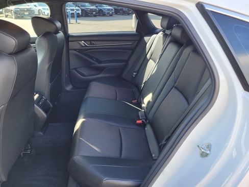 Used 2022 Honda Accord Sport image 13