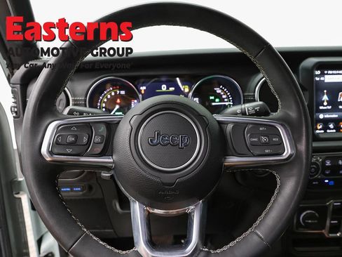Used 2023 Jeep Wrangler Unlimited Sahara w/ Cold Weather Group AWD/4WD image 10