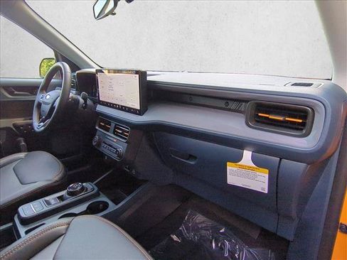 Used 2026 Ford Maverick Tremor AWD/4WD image 26