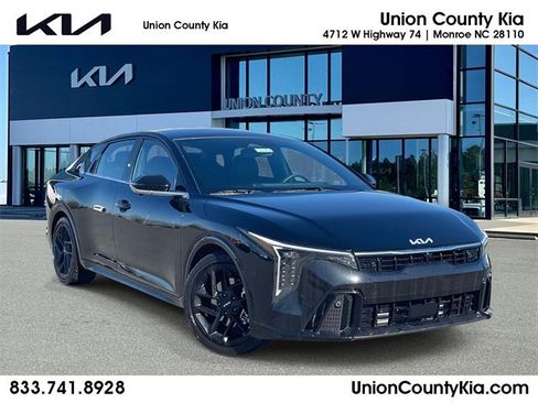 New 2025 Kia K4 GT-Line Turbo image 1