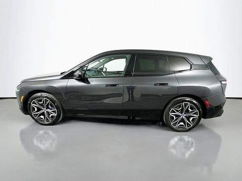 Used 2024 BMW iX xDrive50 w/ Sport Package AWD/4WD image 8