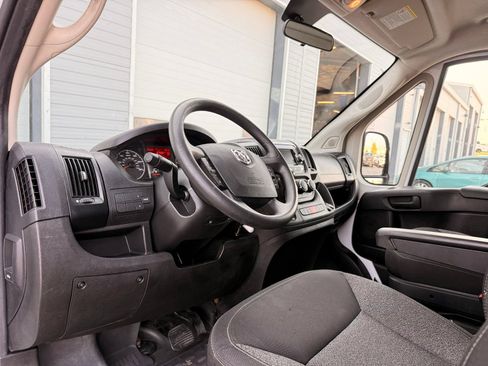 Used 2021 RAM ProMaster 2500 FWD image 14