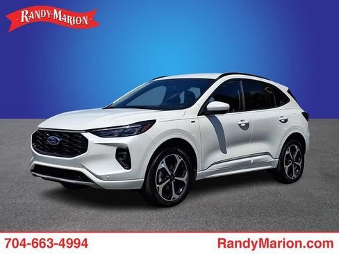 Used 2025 Ford Escape ST-Line Elite w/ Premium Technology Package AWD/4WD image 1