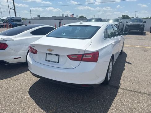 Used 2023 Chevrolet Malibu LT FWD image 15