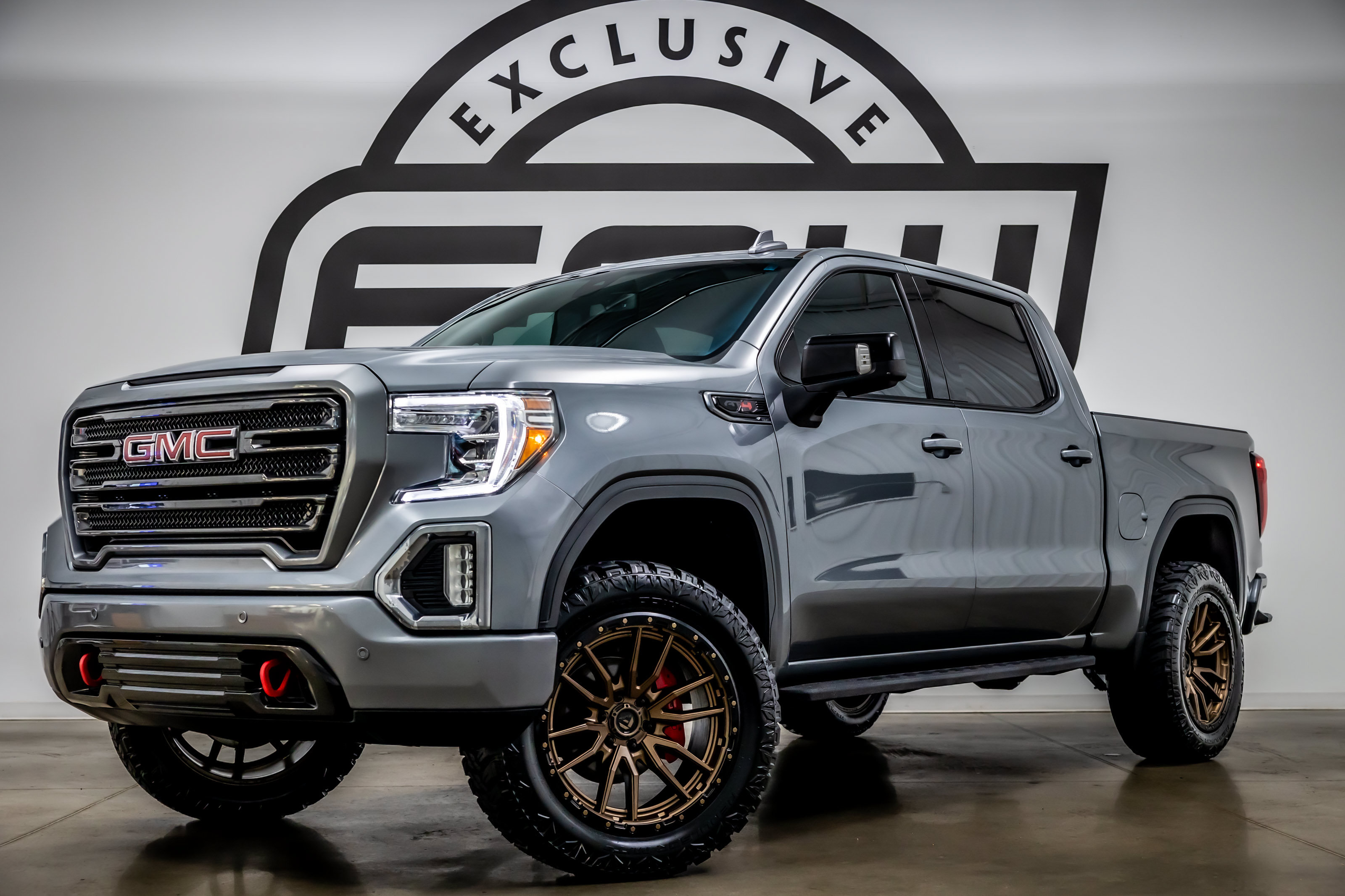 Used 2021 GMC Sierra 1500 AT4 w/ AT4 Premium Package AWD/4WD image 1