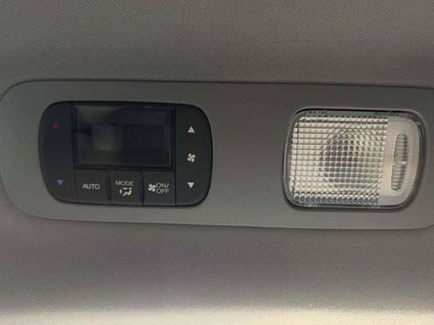 Used 2023 Honda Odyssey EX-L image 54
