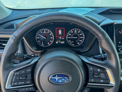 Certified 2025 Subaru Ascent Touring image 13