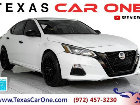 Used 2019 Nissan Altima 2.5 S image 1