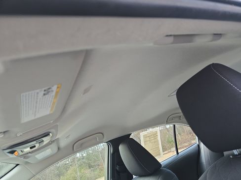 Certified 2024 Toyota Corolla LE image 30