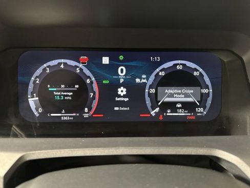 Used 2025 Toyota 4Runner TRD Off-Road AWD/4WD image 18