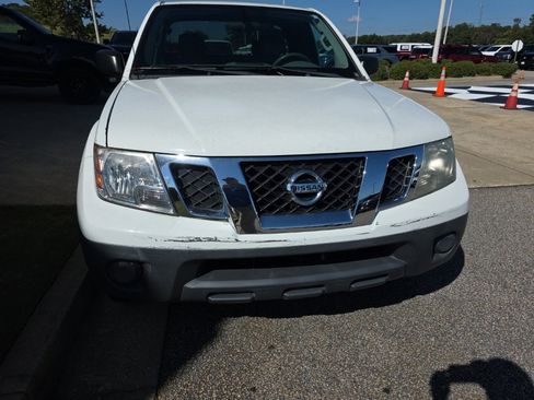 Used 2016 Nissan Frontier S image 8