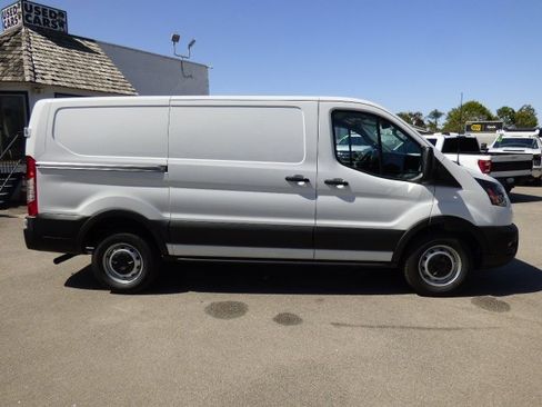 New 2025 Ford Transit 150 Low Roof image 5