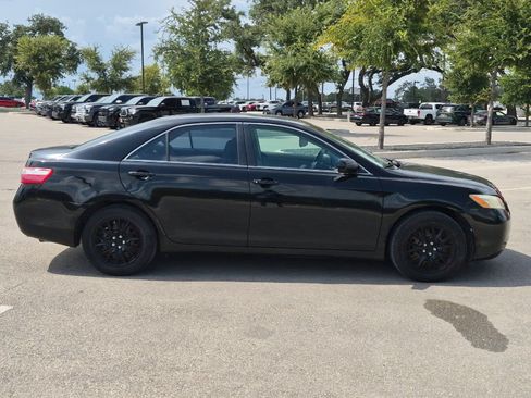 Used 2008 Toyota Camry LE FWD image 6