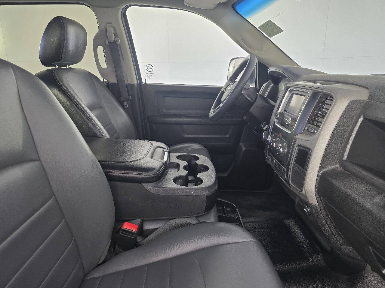 Used 2022 RAM 1500 Tradesman w/ Chrome Appearance Group AWD/4WD image 15