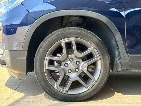 Certified 2023 Honda Passport EX-L image 5