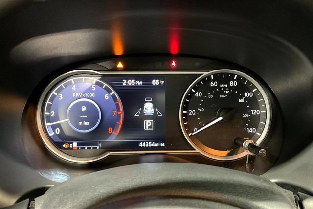 Used 2019 Nissan Kicks SR w/ Exterior Package FWD image 12