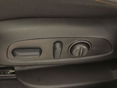 Certified 2024 Chevrolet Equinox LT w/ LPO, Floor Liner Package FWD image 6
